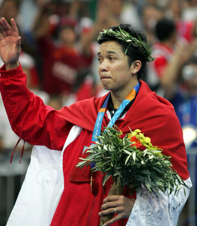 包含中国羽毛球队强势印尼羽毛球队，陶菲克高光表现的词条