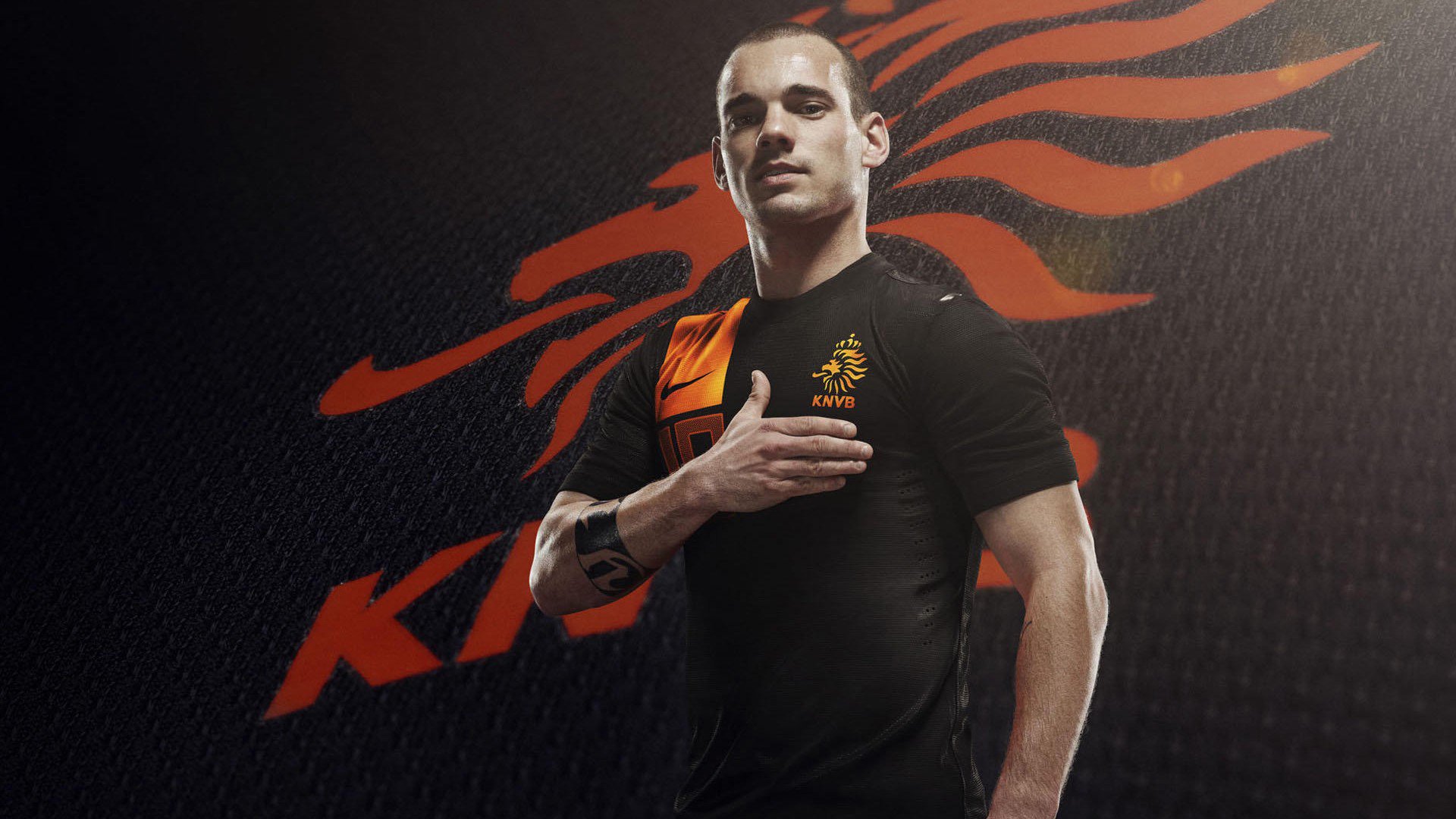 赛道无界，F1街道赛的轰鸣与字母哥的无声征程